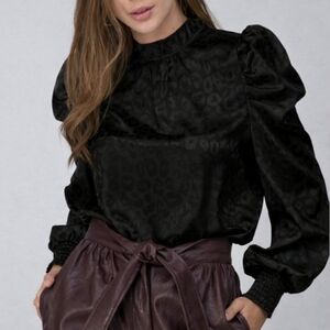 Jealous Tomato Black Leopard Puff Sleeve Blouse – Size Large | NWOT